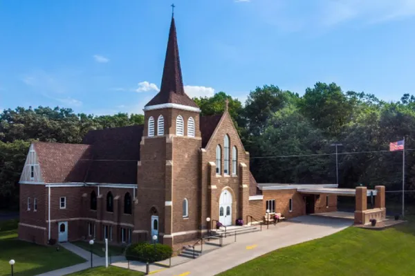 Outside view of the Immanuel Lutheran Church